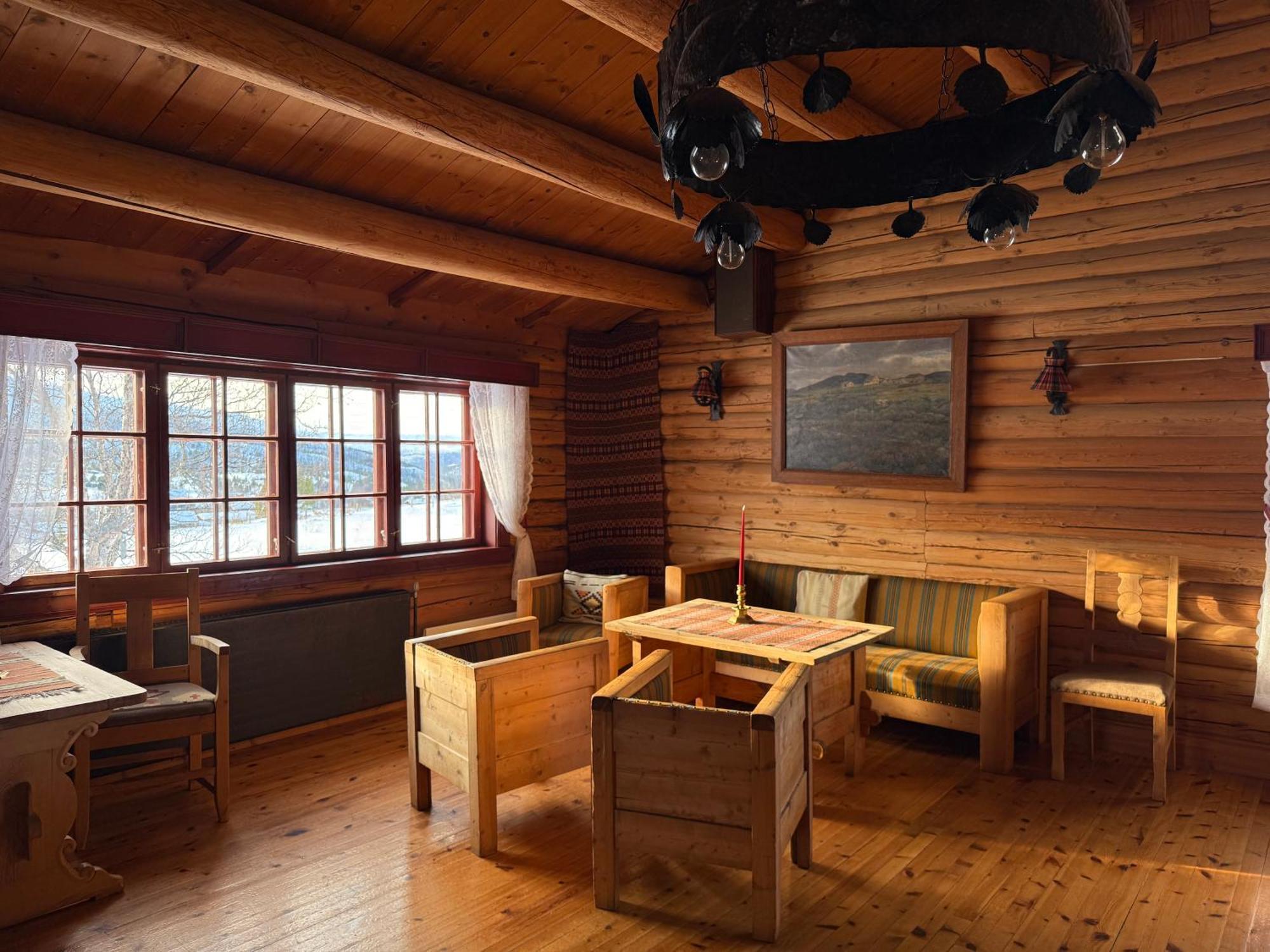 Hovringen Hogfjellshotell ภายนอก รูปภาพ